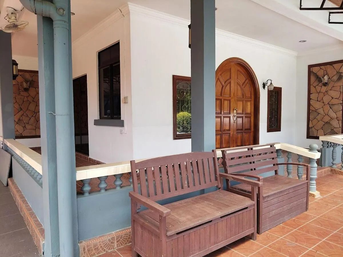 Spacious Bungalow With Large Outdoor In Sabah Penampang Malaysia