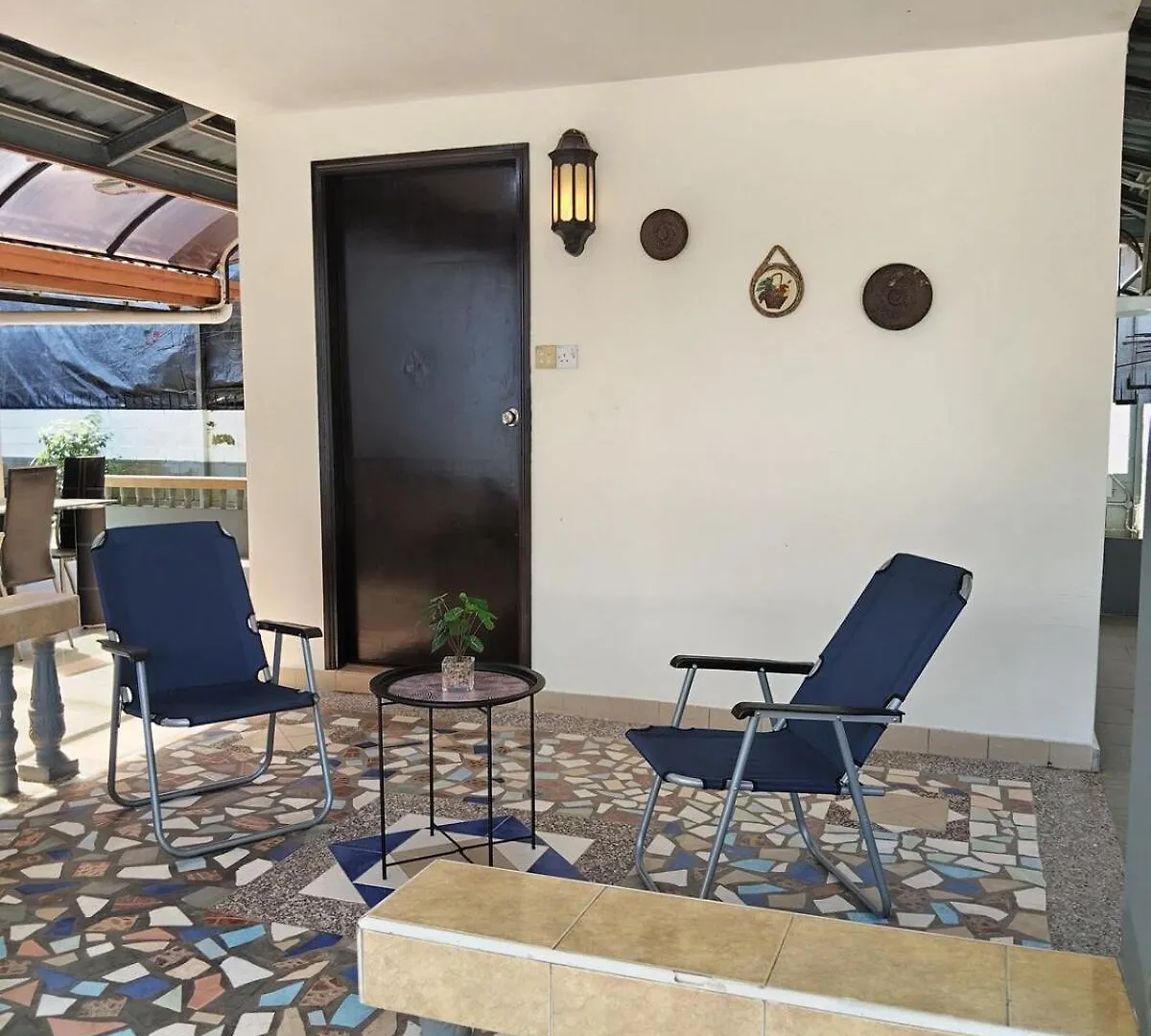 Spacious Bungalow With Large Outdoor In Sabah Penampang