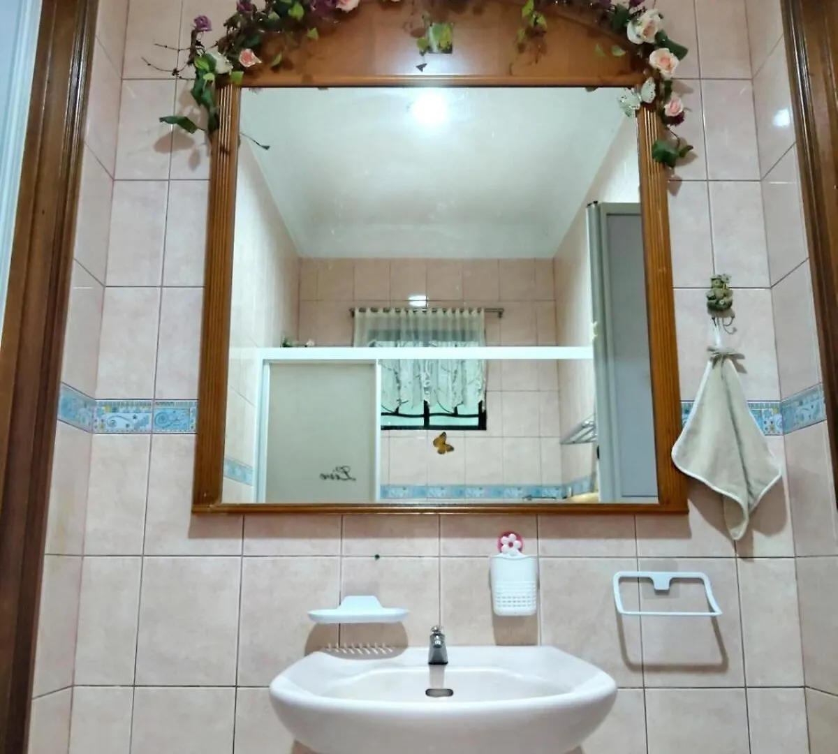 Villa Spacious Bungalow With Large Outdoor In Sabah Penampang